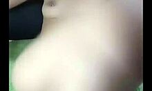 arielsweet shows feet while squirting in hot solo