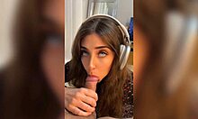 increible como folla esta chica mientras escucha musica su co�o aprieta mi polla y tiene un orgasmo hablando en espa�ol