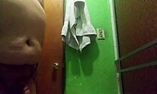 Penes Chicos En Masturbacion Al Aire Libre