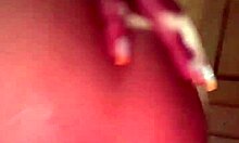 Guy Fucks Young Girl In Garage