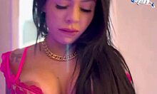 Chamei a safada Drii Cordeiro para meter sem camisinha e ela ganhou leitinho na boca!