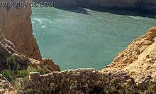 Lingut de pizdă în aer liber și călărit cu orgasme