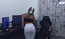 olha o tamanho dessa bunda brasileira