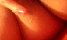 Watch me touch myself nicely to orgasm