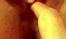 Watch me touch myself nicely to orgasm