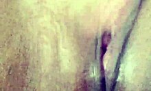 Pretty Pussy Dripping Cums Squirts Analaysya Moore.