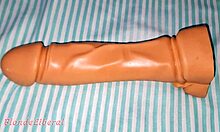 are you cumming hard with that big toy in your tight pussy?