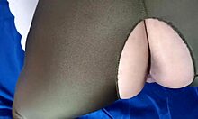 Madrastra De Enorme Concha Y Grandes Tetas Folla Por Dinero A Su Afortunado Hijastro 2