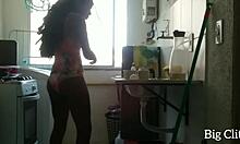 that ebony maid who lost her phone and got into porn