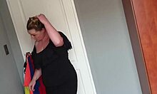 hey, check this fat girl switching up outfits