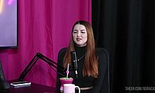 Safada Fica Pelada Tem a Buceta Chupada Ficando Molhadinha Depois de Falar Dos Seus Fetiches Família e Seu Ficantes - Malu Paz