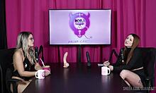 Safada Fica Pelada Tem a Buceta Chupada Ficando Molhadinha Depois de Falar Dos Seus Fetiches Família e Seu Ficantes - Malu Paz