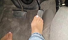 Yo, wanna chat intimate stuff on webcam with me? Hit up! 😘