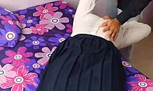 Joven estudiante en ARRIESGADO SEXO ORAL mi novia me la CHUPA después de la escuela casero amateur real