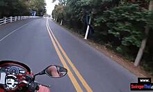 Amateur Thai Teen 18+ Girlfriend Sucks Him Off After Her Workout Session