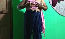 mommy gets fingered and fucked in the ass