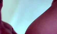 me cojo a mi vecina infiel vino a pedirme aceite y la deje entrar para un rapid�n en el estudio