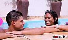 fodendo o cu do novinho playboy