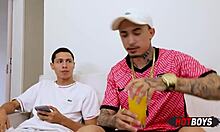 maloqueiro sucks big cock of young friend