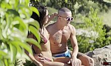 Hey, met a couple at water park, wanna threesome?