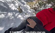 Cette Jolie Brune Se Fait Demonter La Chatte Par Une Enorme Queue Dans La Neige Final Faciale