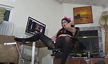 hey, caught ya masturbating, now gimme an oral creampie for my stash!