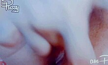 Amateur asian pussy fingering close-up