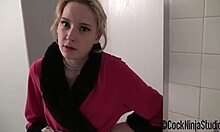 My Step Sister's Panties Smell So Fine!