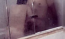 i ate my girlfrend's wet pussy in the bathtube for surpise blowjob