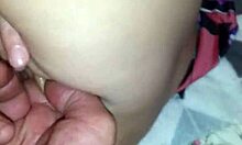 asian amateur cums from finger fucking