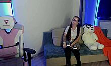 shy girl rubs her tight wet pussy until she cums 😏