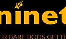 Me lamieron y martillaron duro mis tetas pequeñas 18+