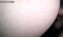 شوف الزانية دي تتناك عارياً في وسط المدينة, بدون واقي!