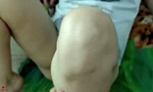 Mi hermanastro llega cachondo y desnudo y me folla duro hasta correrme parte 2