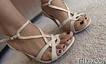 Seeking Men For Some Funky Goo Adventure