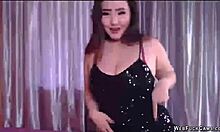 hey, wanna see my busty asian bbw camgirl dance?