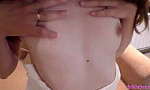 husband passionately licks sexy babe's pussy after party 😍