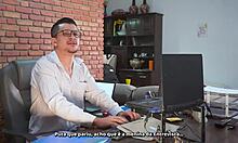 Ela Precisava Muito do Emprego com Tetas Grandes e Pau Grande