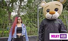 pelirroja riding horny character in tight scene