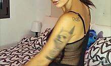 I masturbate in front of the neighbor until I cum - Claudia Bavel