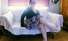 Degenerate Voyeur Touches Señorita, Asks Undress