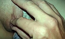 Ruiva Safada Levando Pica de Calcinha e Aguentando Esperma Depois que o Macho Dela Goza