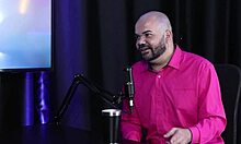 o nome da empresa s�o de pessoas que gostam de sexo e por isso surgiu a tiv models e n�o gosta de assistir sexo gay apesar de ser - paulo avelar tiv models sheer red