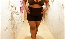 I met this sexy young lady from Sikkim, she's so hot