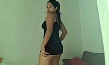 Indian Teen Shows Big Ass Passionately