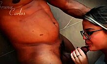 caramba, eu não sabia que meu amigo da faculdade tinha um pau tão grande. cavalguei gostoso e ele me fudeu todinha!