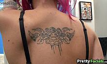 Pink-haired amateur teen receives cumshot on face