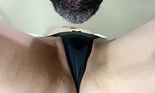 男人舔红发妹湿逼舔到喷潮