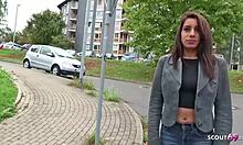 Немецкий Скаут - Маленькая Bonnie жестко трахают на спонтанном кастинге