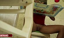 yo, stepdad films stepdaughter eating lunch without panties, sneaky! 😏